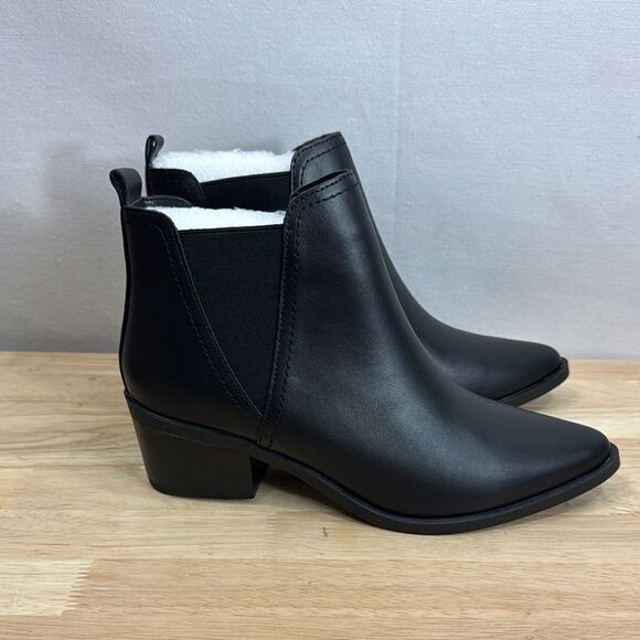 DV Dolce Vita Zipporah Chelsea Booties- Black - Size 8.5- NIB - Picture 1 of 8